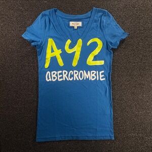 Abercrombie & Fitch Blue A92 Graphic V-Neck T-Shirt Womens M Short Sleeve